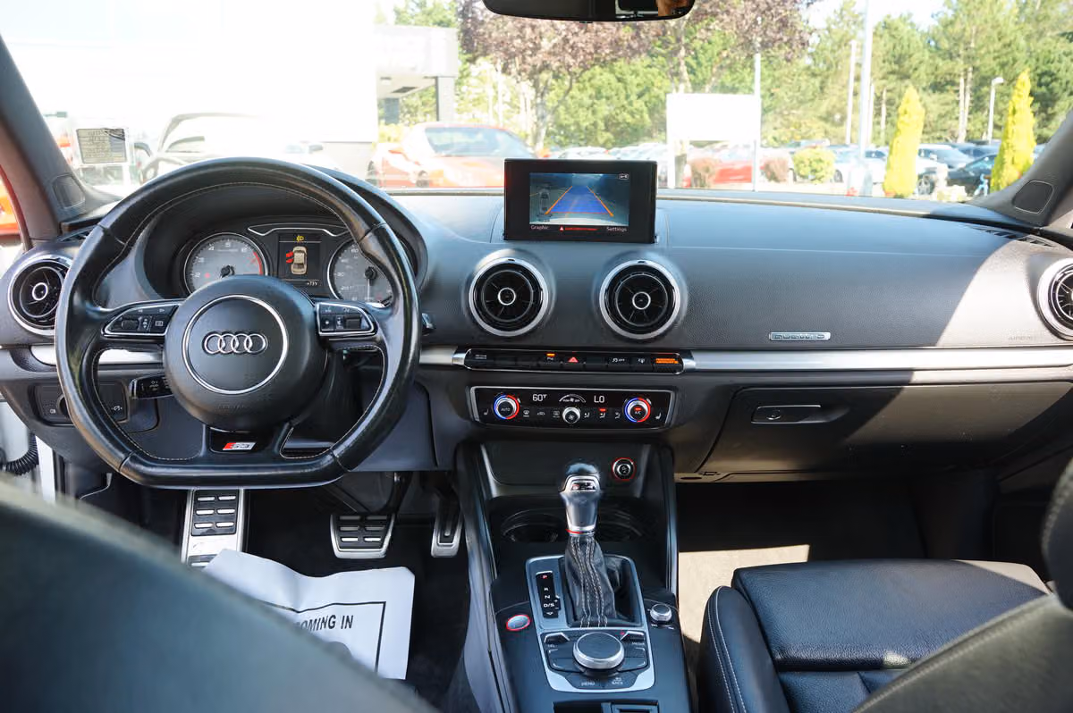 2016 Audi S3 2.0T quattro Premium Plus Image 16
