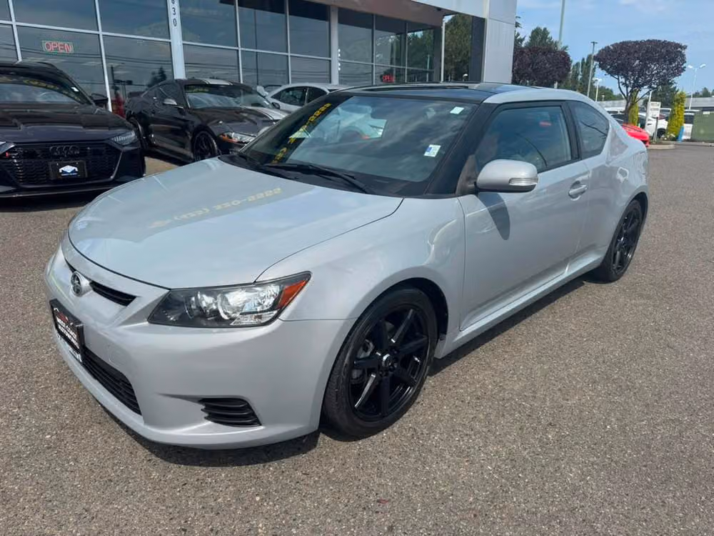 2011 Scion tC Base Image 1