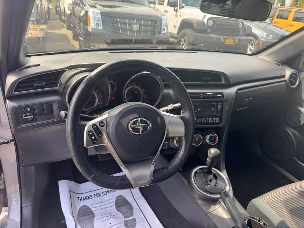 2011 Scion tC Base Image 11