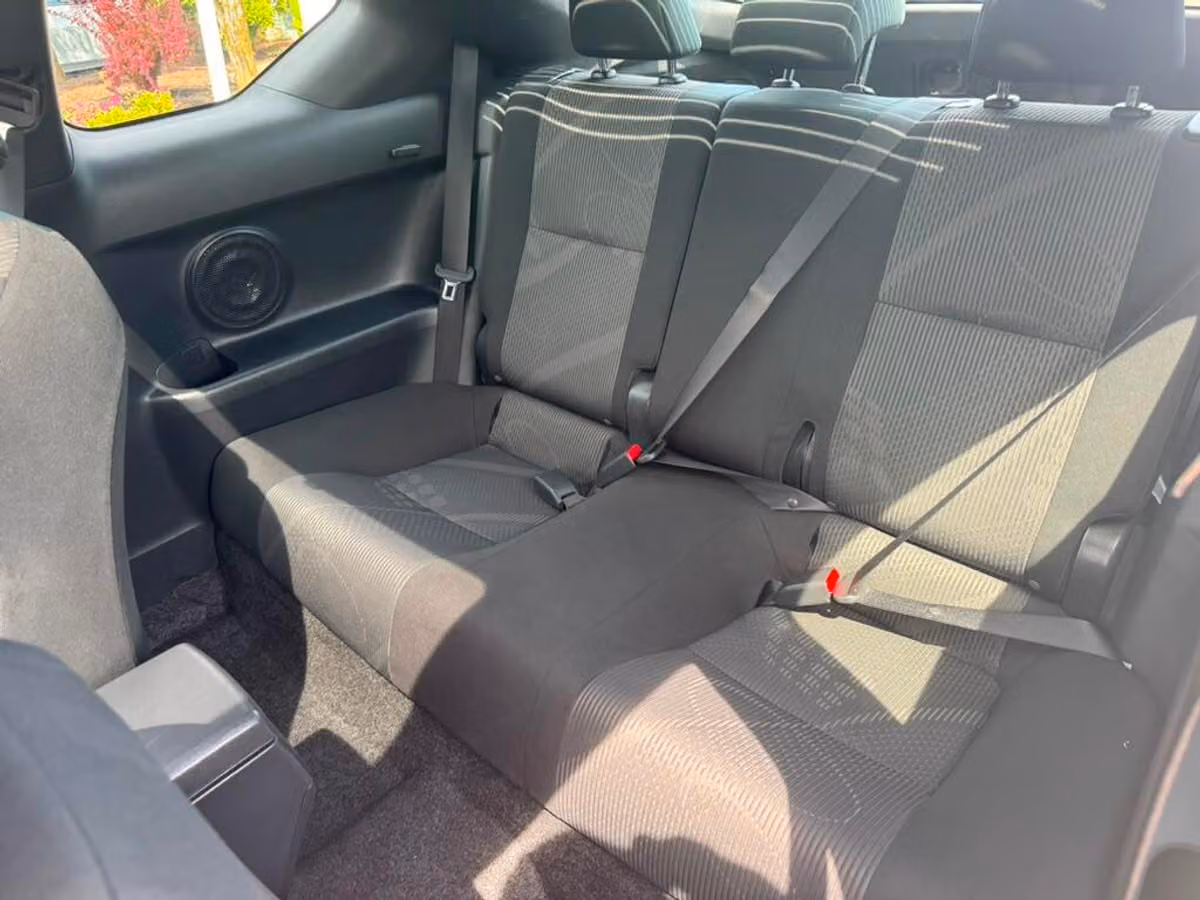 2011 Scion tC Base Image 12
