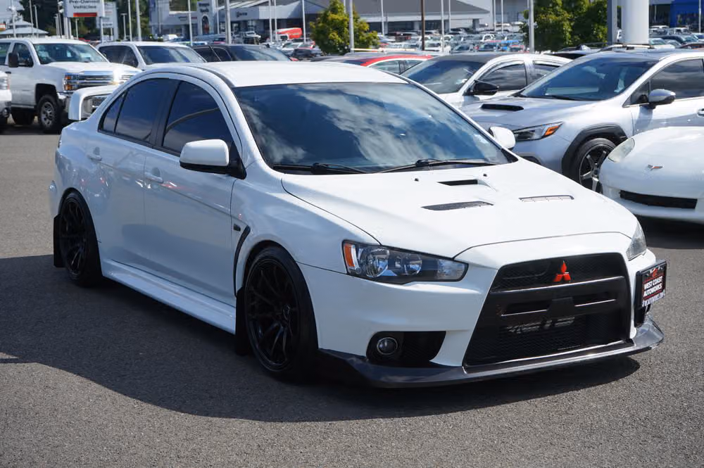 2010 Mitsubishi Lancer Evolution GSR Image 7
