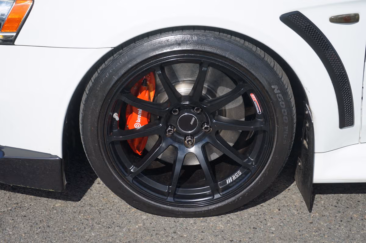2010 Mitsubishi Lancer Evolution GSR Image 10