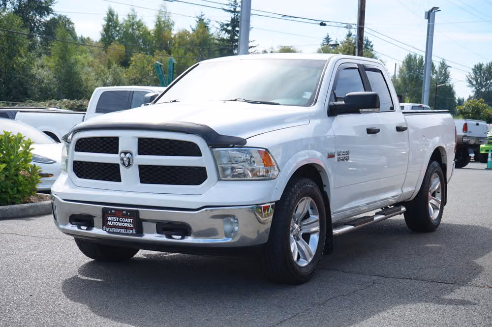 2015 Ram 1500 SLT Quad Cab Image 1