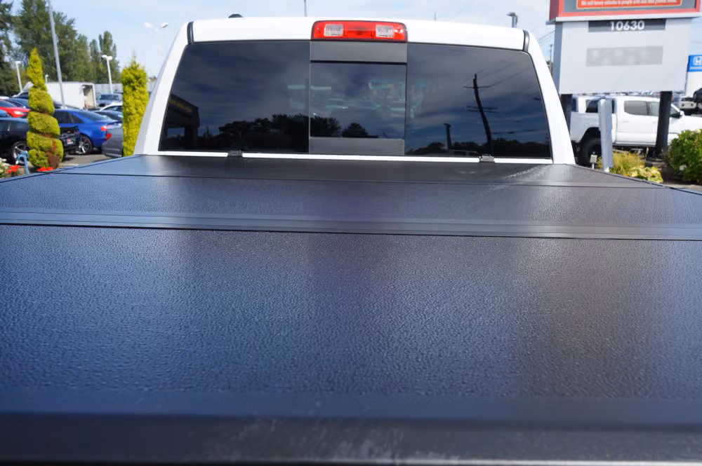 2015 Ram 1500 SLT Quad Cab Image 8