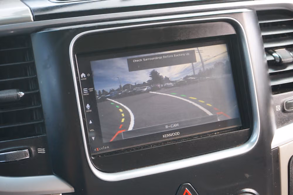 2015 Ram 1500 SLT Quad Cab Image 18