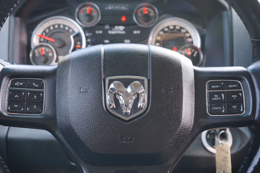 2015 Ram 1500 SLT Quad Cab Image 21