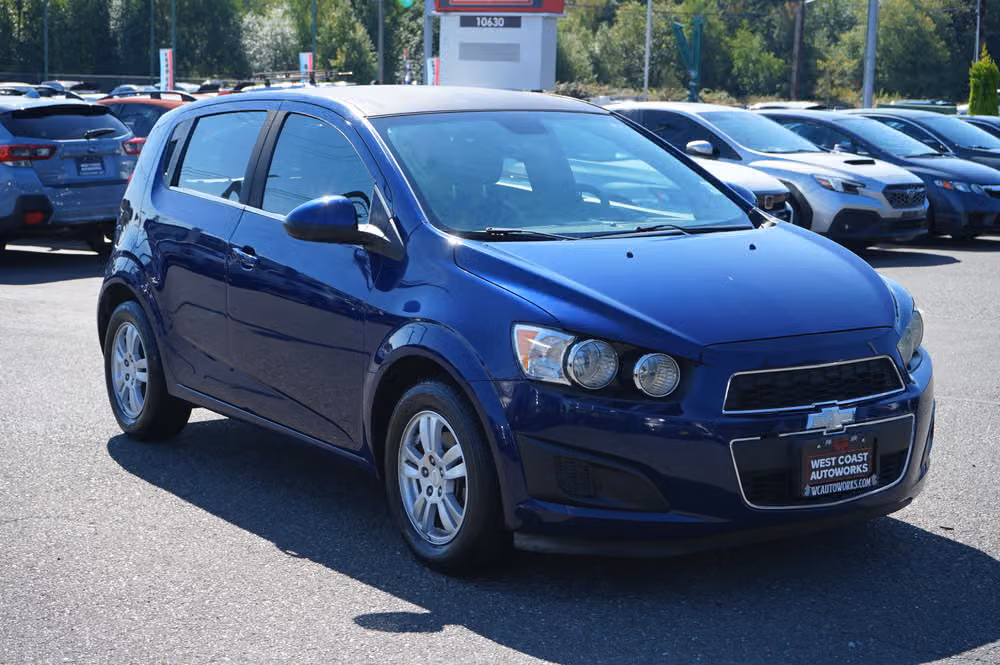 2013 Chevrolet Sonic LT Auto Image 7