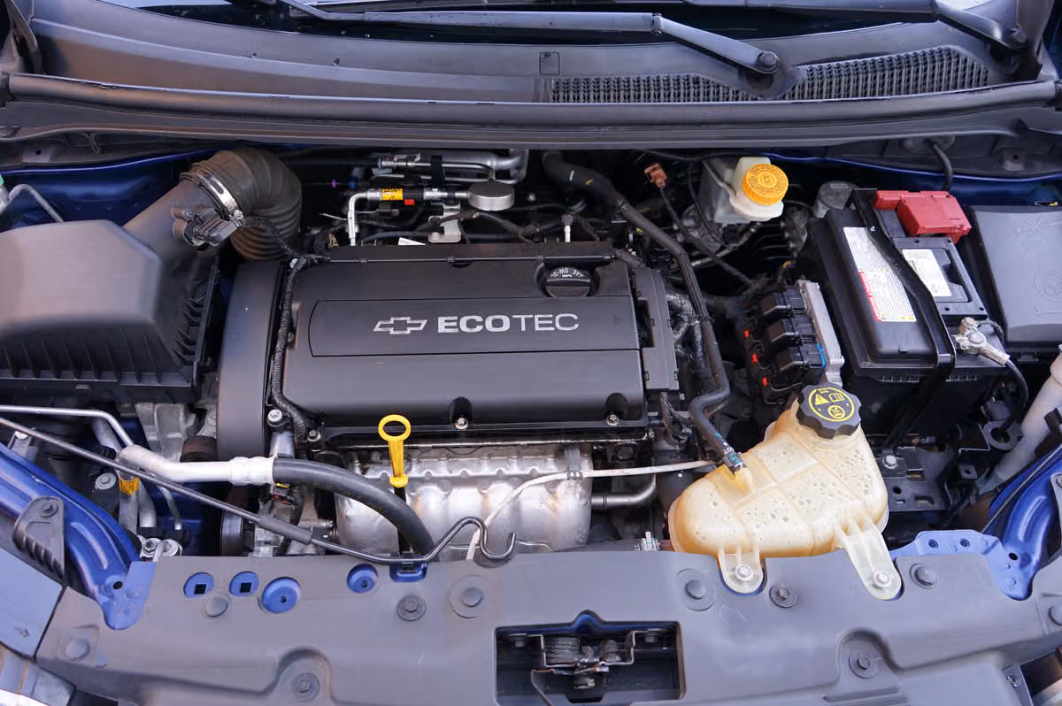 2013 Chevrolet Sonic LT Auto Image 19