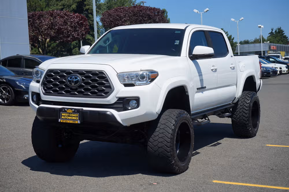 2021 Toyota Tacoma SR5 V6 Double Cab Image 1