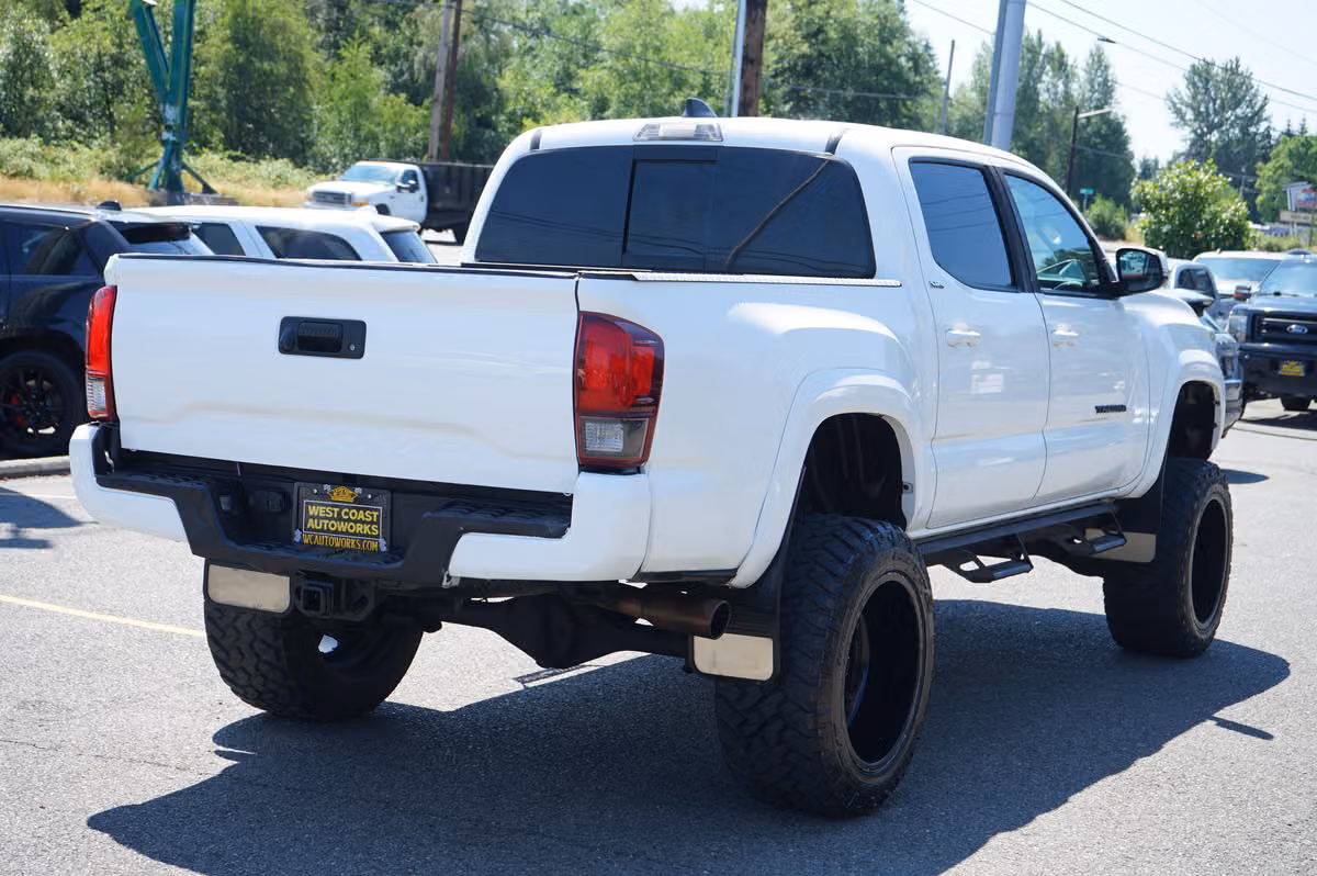 2021 Toyota Tacoma SR5 V6 Double Cab Image 5