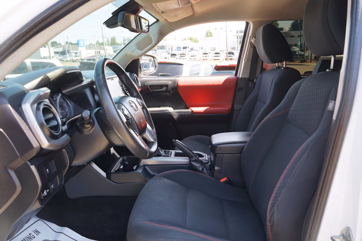 2021 Toyota Tacoma SR5 V6 Double Cab Image 13