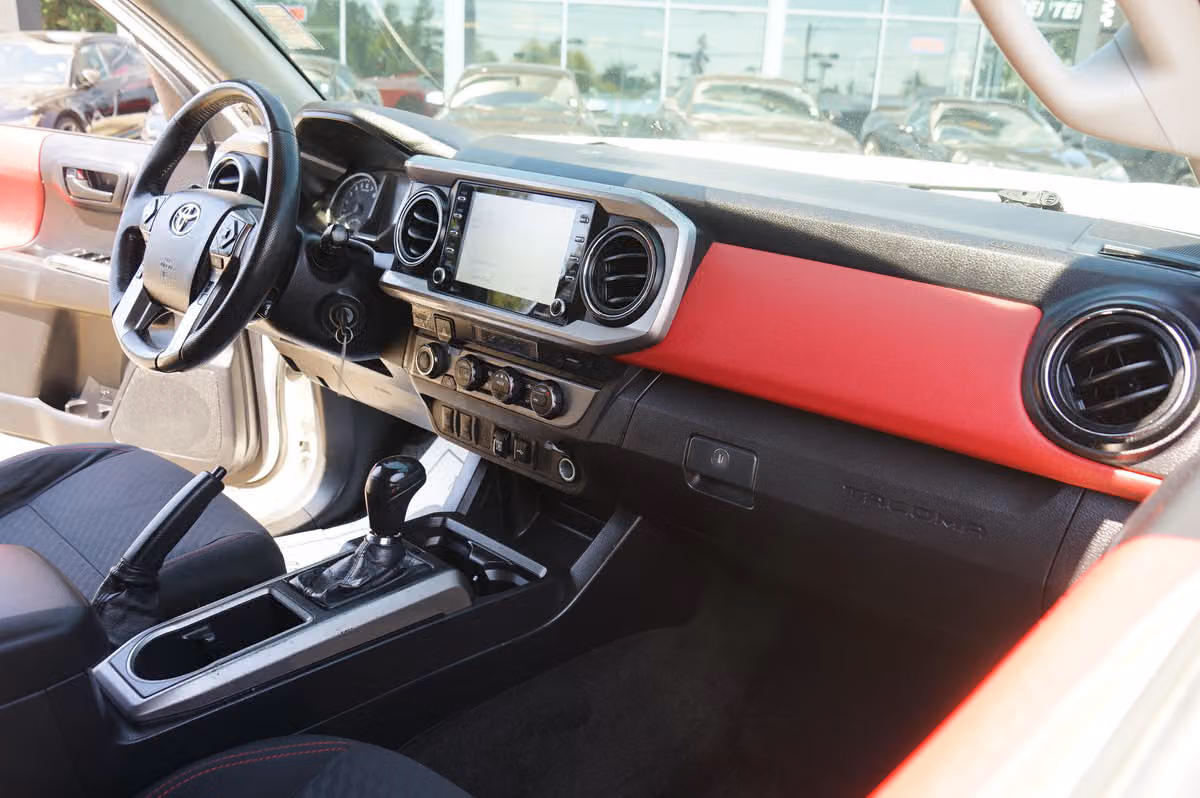 2021 Toyota Tacoma SR5 V6 Double Cab Image 15
