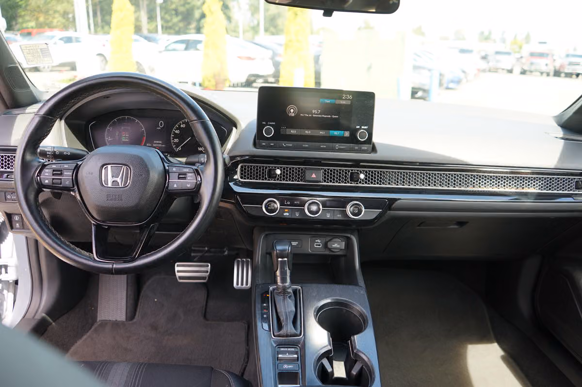 2023 Honda Civic Sport Image 14