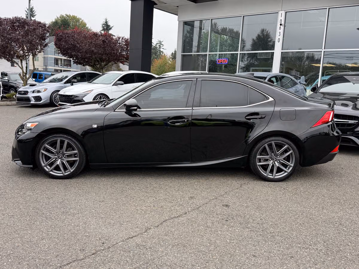 2015 Lexus IS 250 Base Image 7