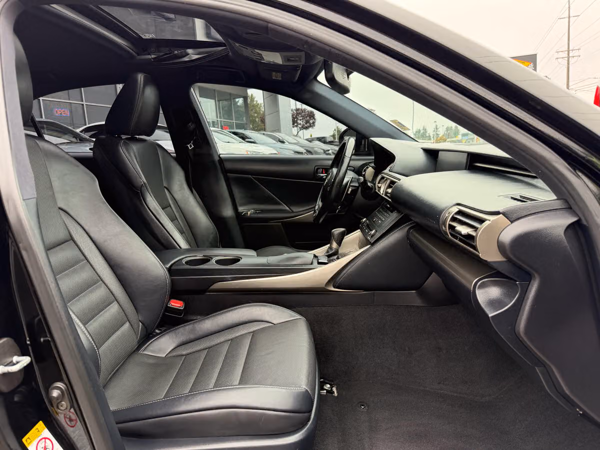 2015 Lexus IS 250 Base Image 13