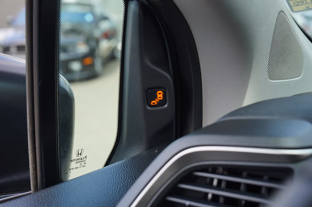 2019 Honda Odyssey EX Passenger Image 17