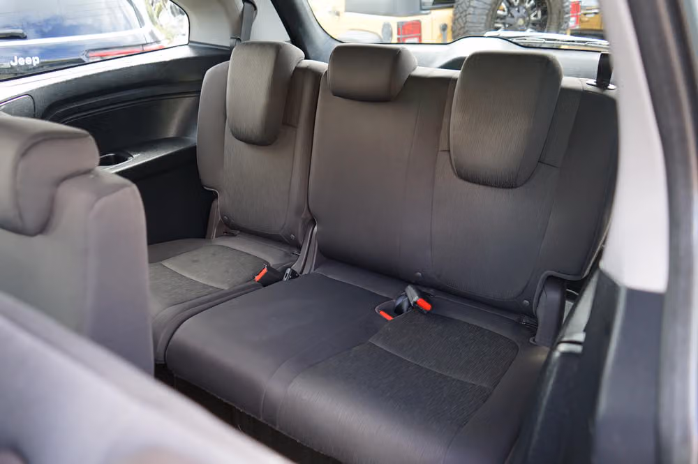 2019 Honda Odyssey EX Passenger Image 21