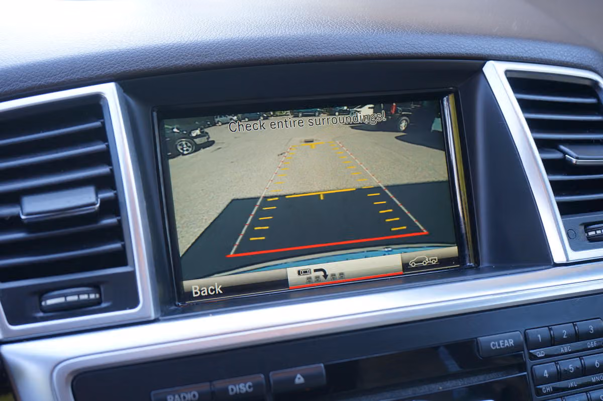 2015 Mercedes-Benz M-Class ML 350 4MATIC Image 19