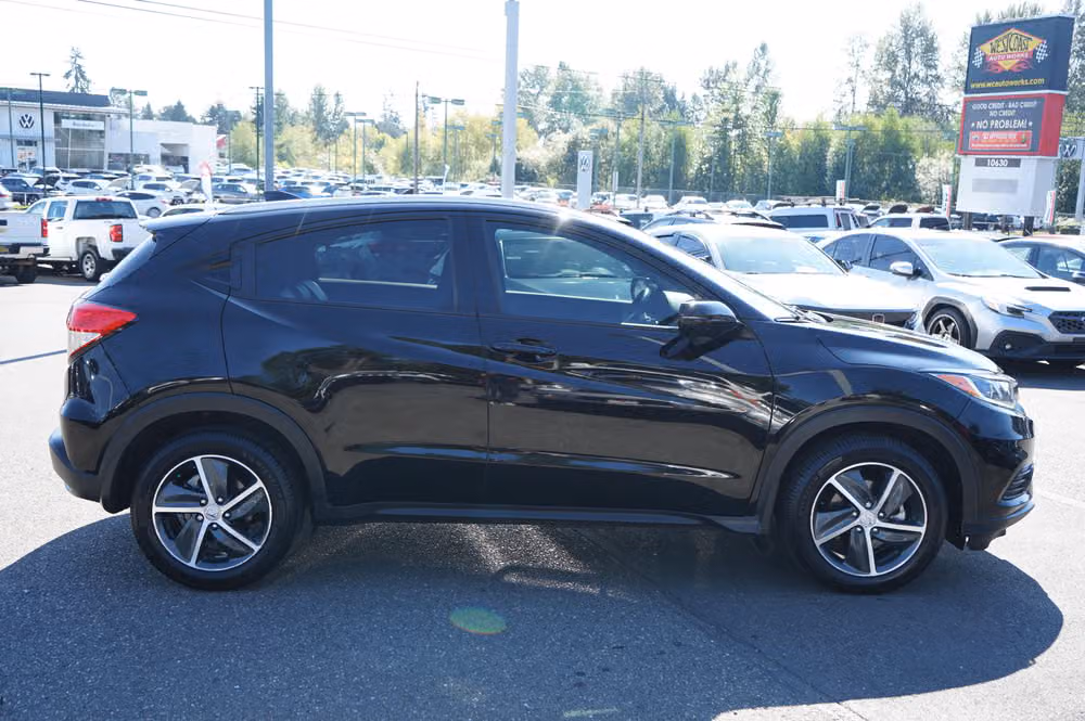 2021 Honda HR-V EX-L Crossover Image 6