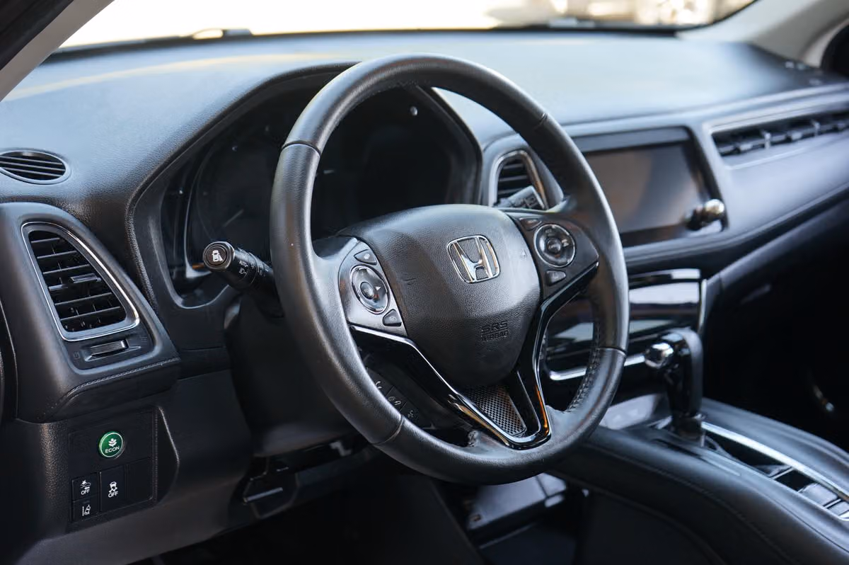 2021 Honda HR-V EX-L Crossover Image 12