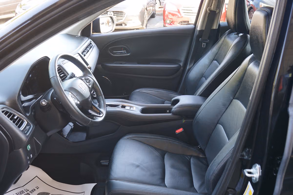 2021 Honda HR-V EX-L Crossover Image 14