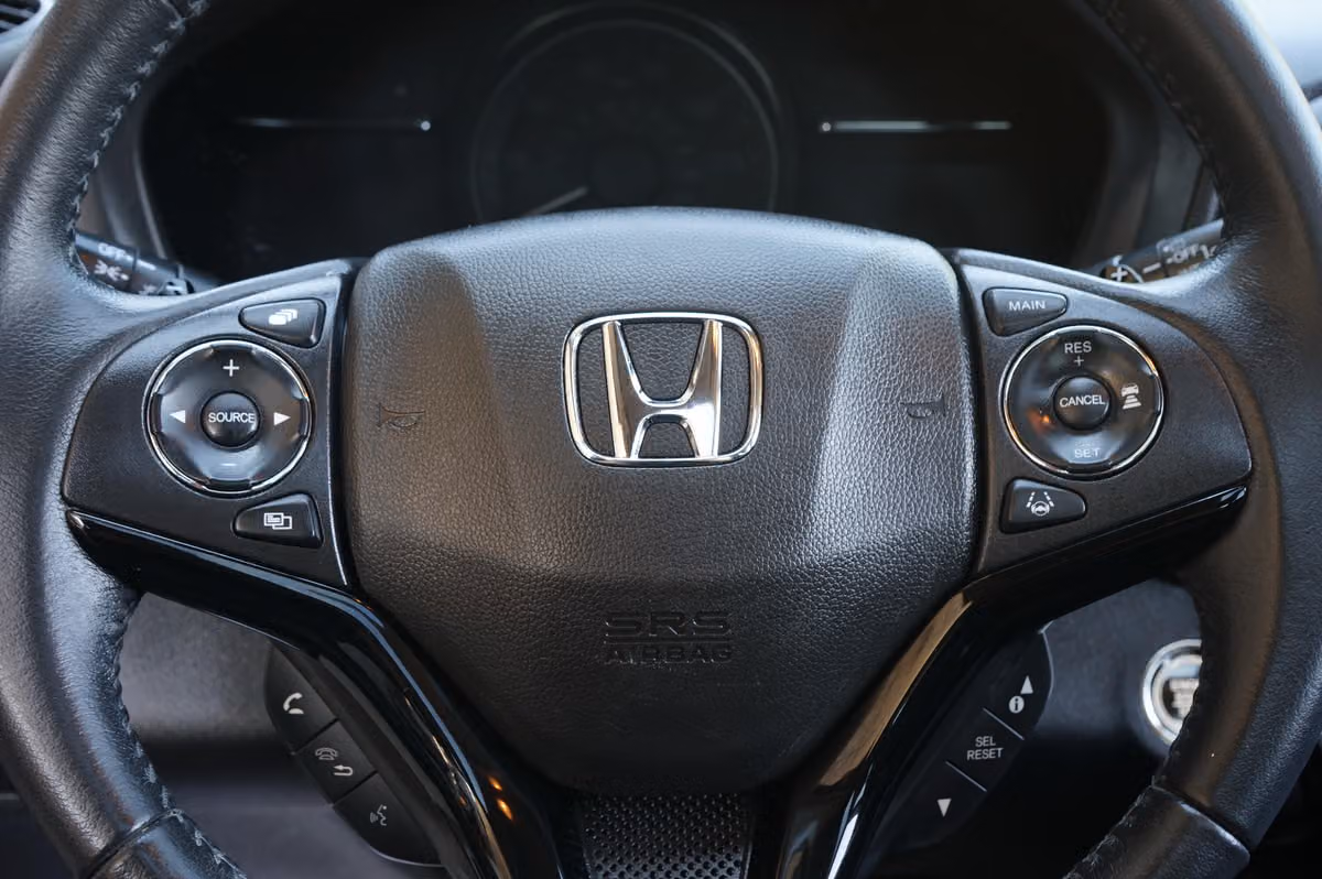 2021 Honda HR-V EX-L Crossover Image 17