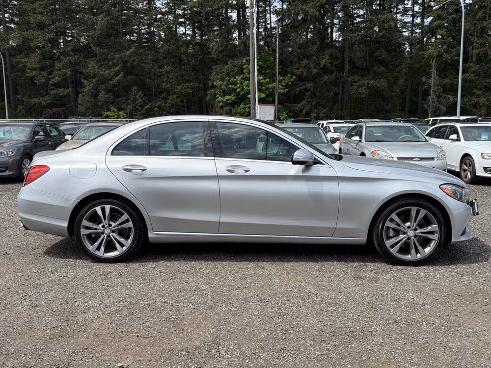2015 Mercedes-Benz C-Class C 300 4MATIC Image 1