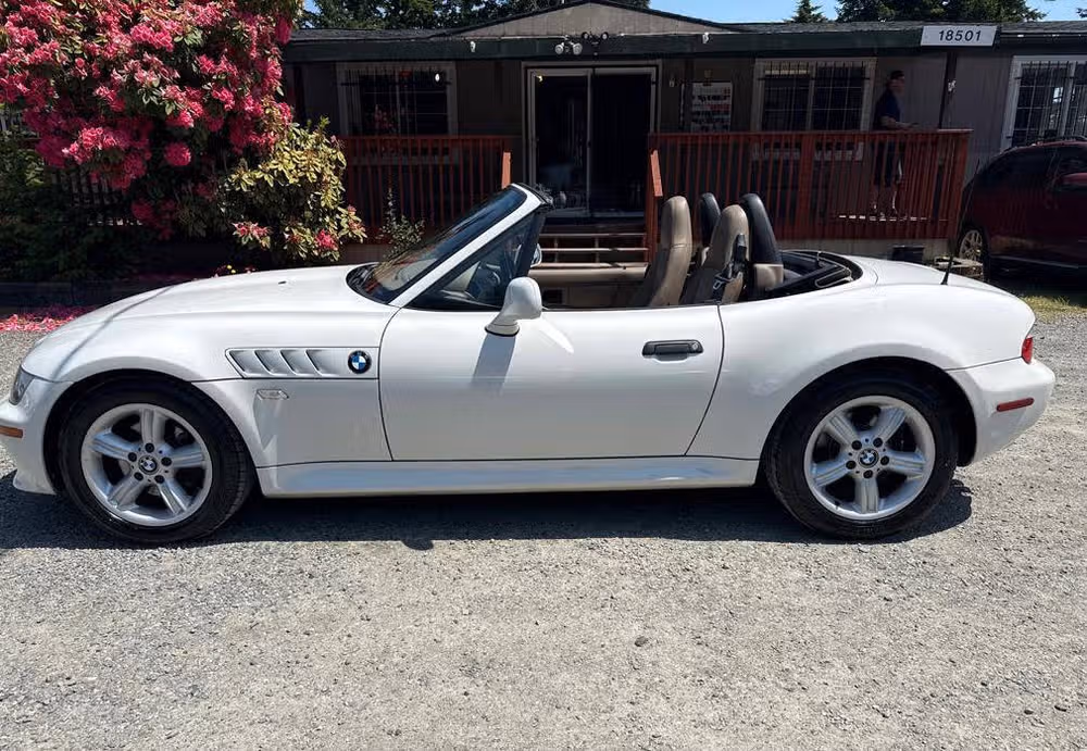 2000 BMW Z3 2.3 Image 3