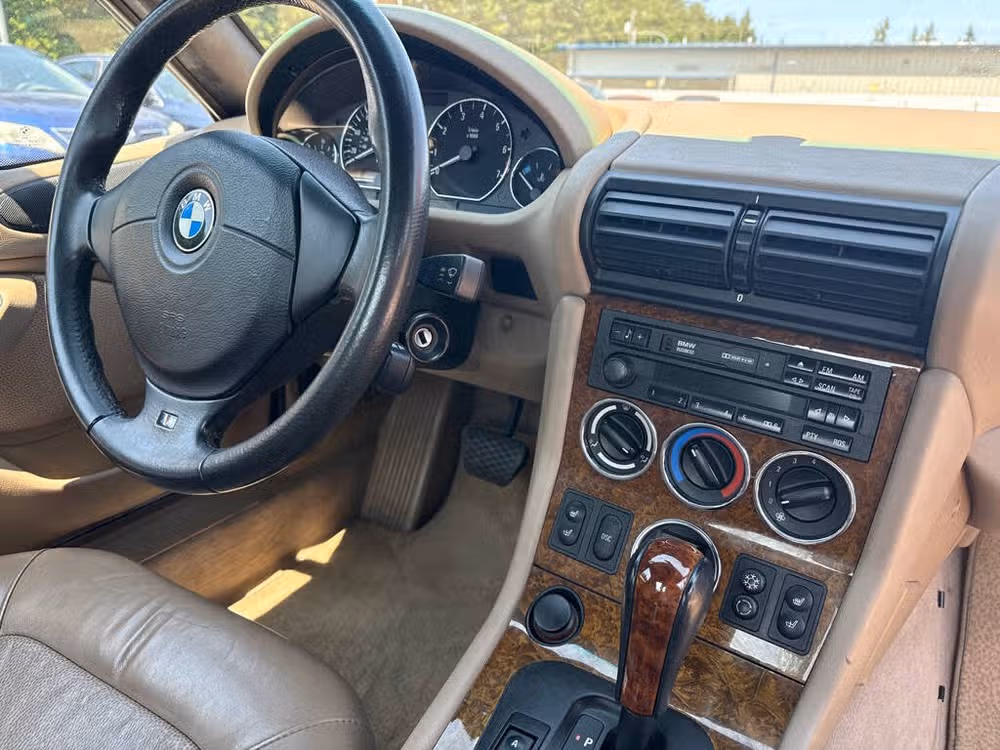 2000 BMW Z3 2.3 Image 13