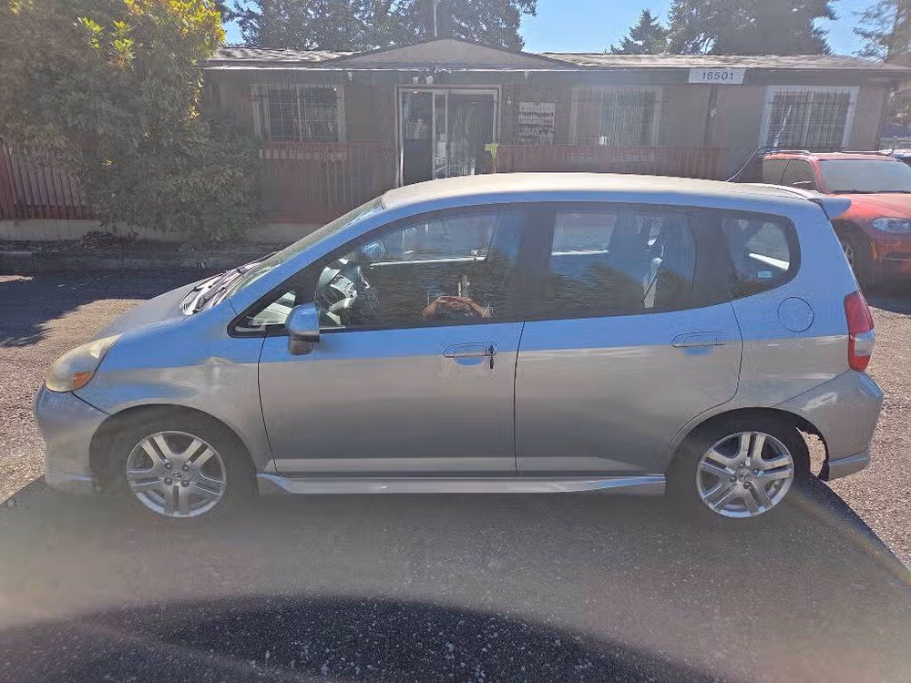 2007 Honda Fit Sport Image 2