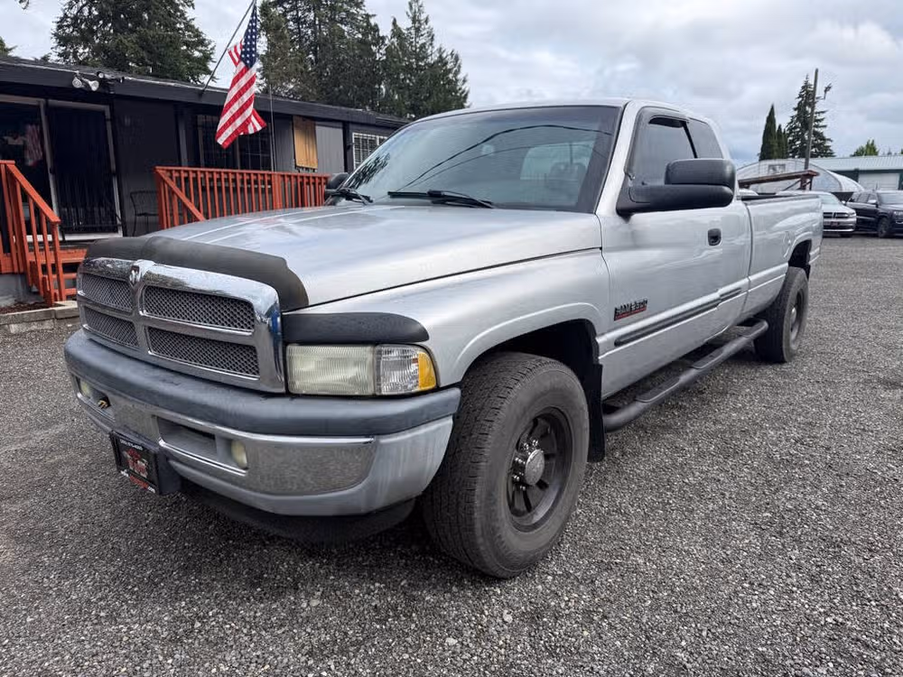 2001 Dodge Ram 2500 SLT Quad Cab Image 4