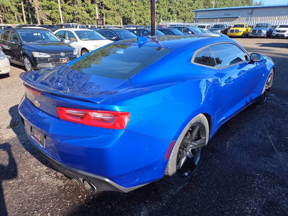 2018 Chevrolet Camaro LS Image 7