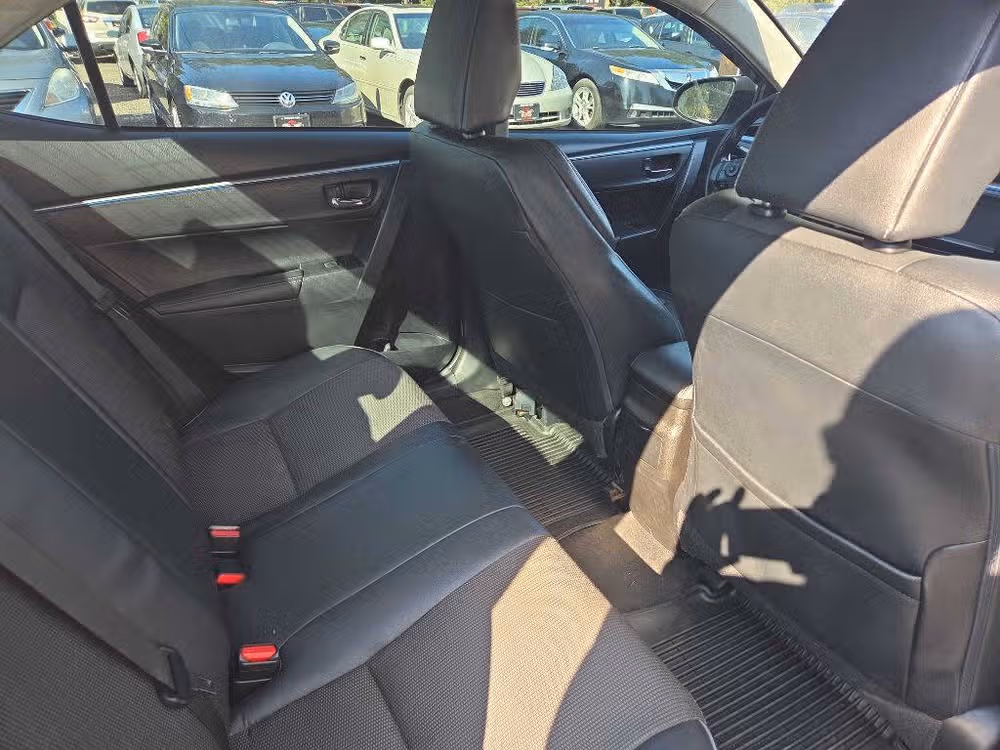 2014 Toyota Corolla L Image 8