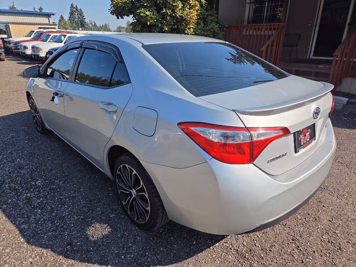 2014 Toyota Corolla L Image 6
