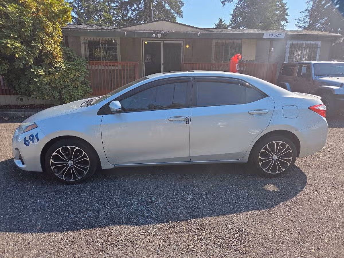 2014 Toyota Corolla L Image 5