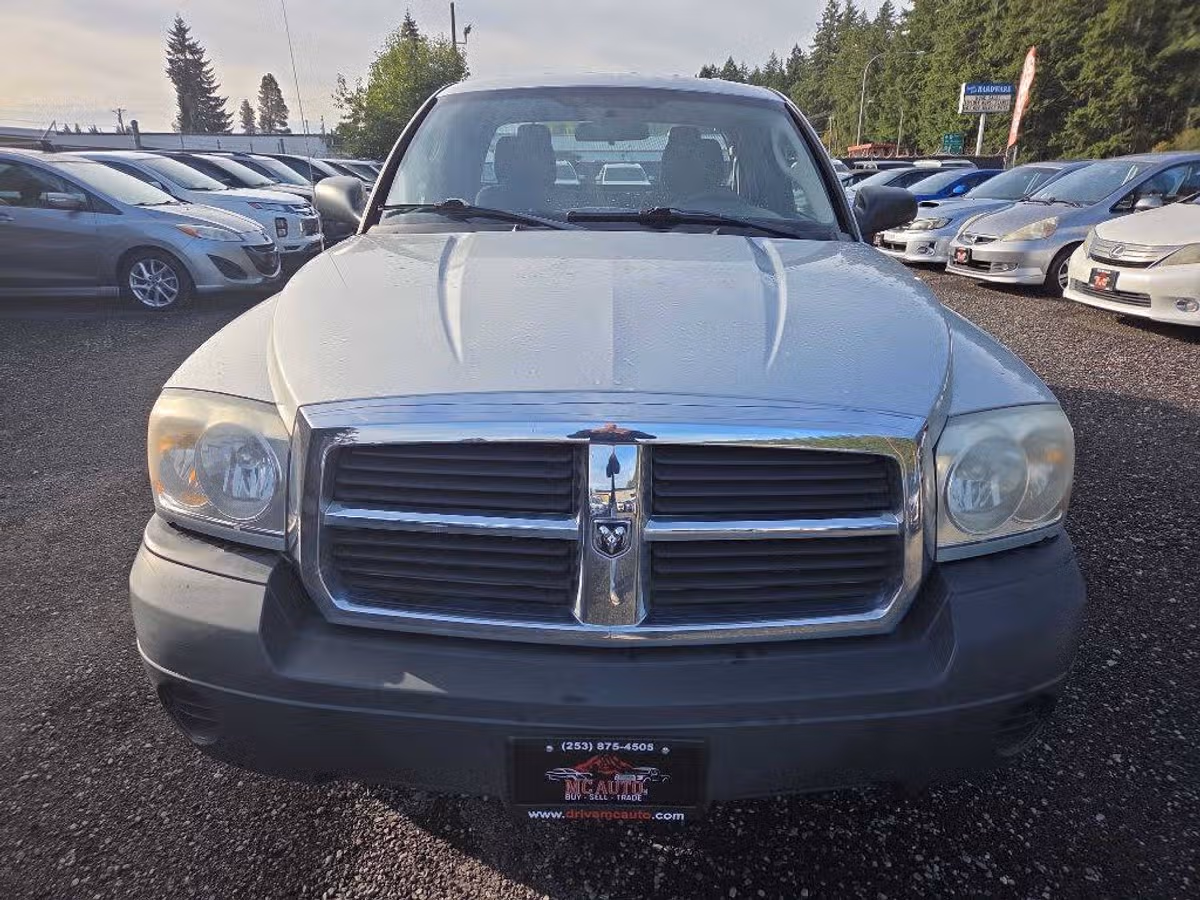 2006 Dodge Dakota ST Club Cab Image 4