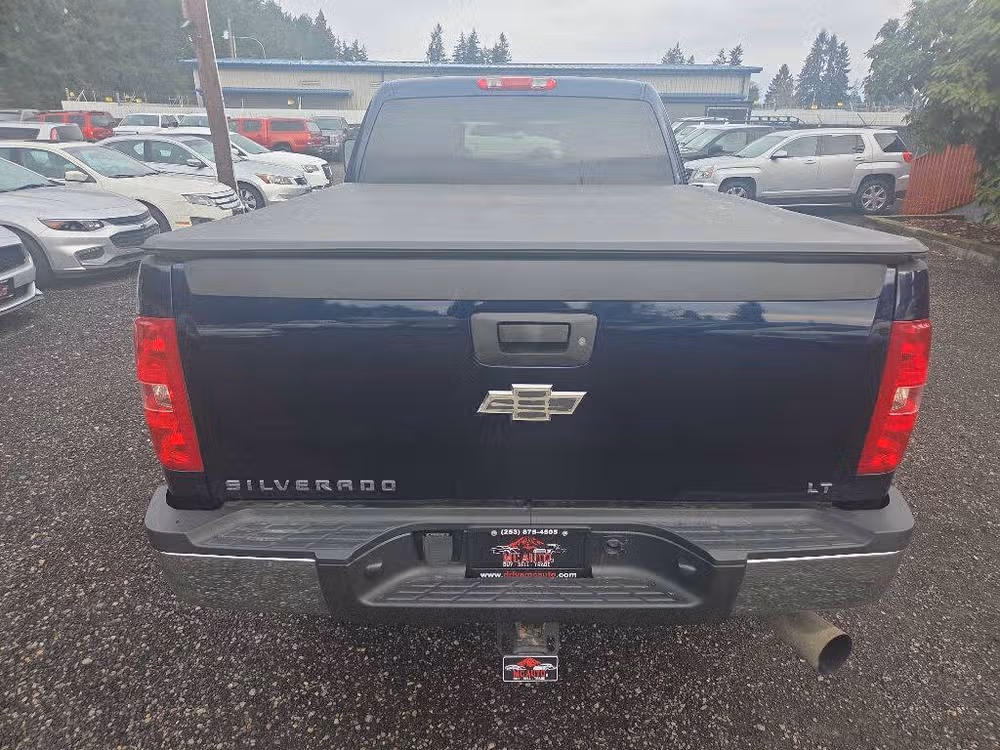 2009 Chevrolet Silverado 2500HD WORK TRUCK Crew Cab Image 7