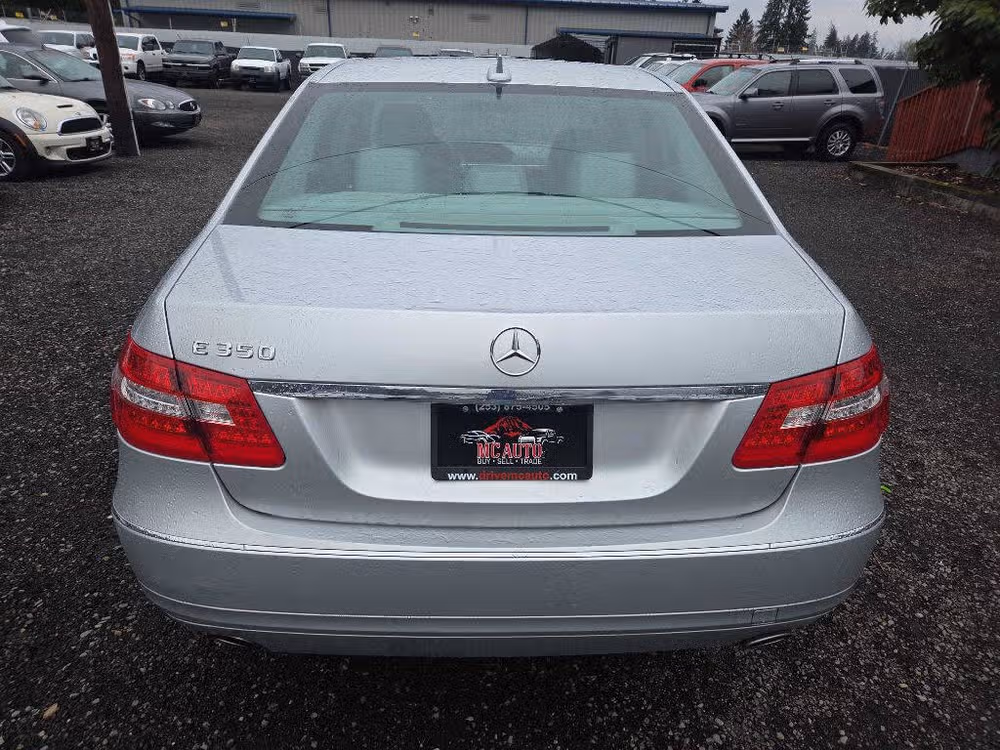 2012 Mercedes-Benz E-Class E 350 Luxury Image 8