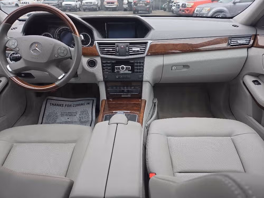 2012 Mercedes-Benz E-Class E 350 Luxury Image 10
