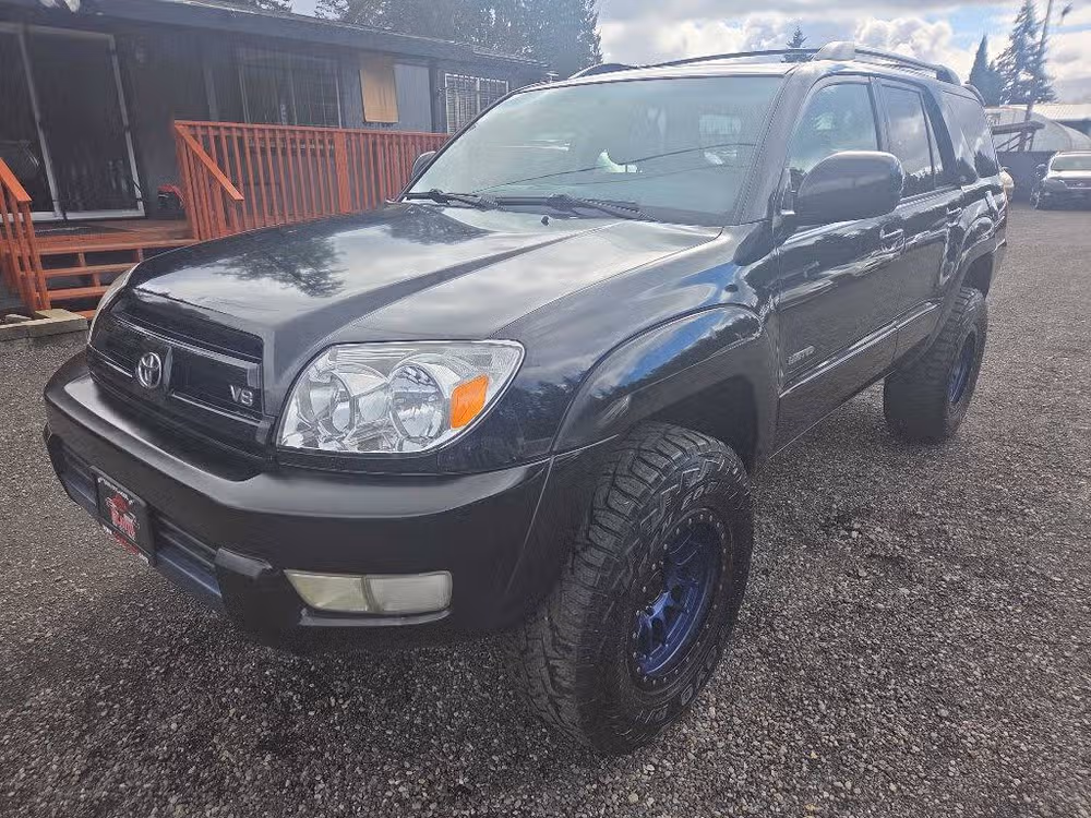 2004 Toyota 4Runner Limited Lower Image 2