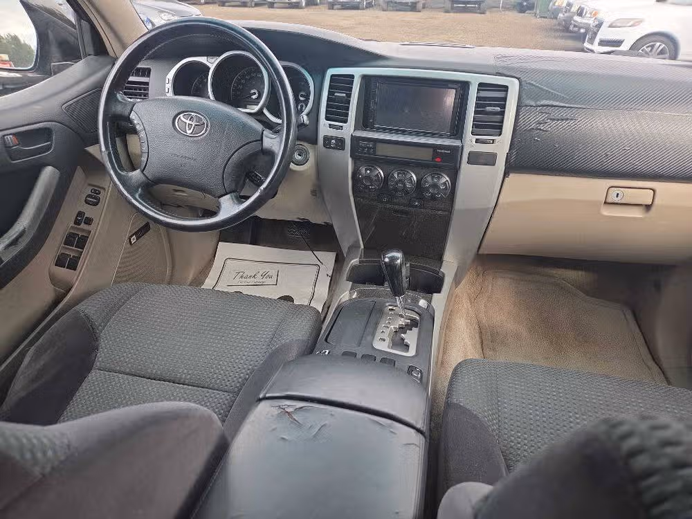 2004 Toyota 4Runner Limited Image 9