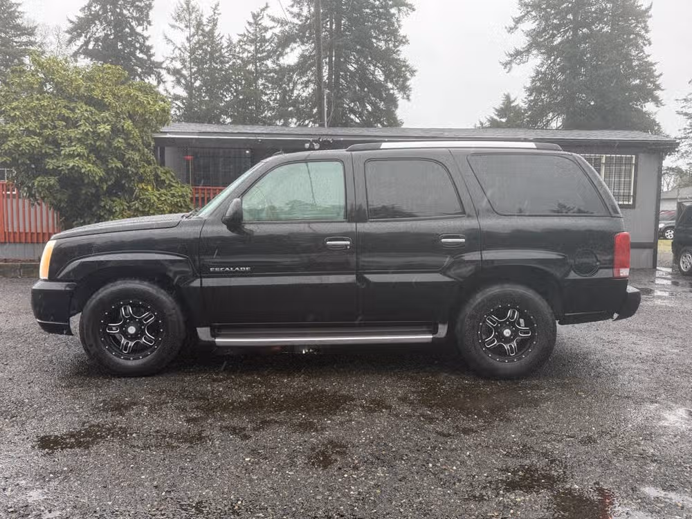 2003 Cadillac Escalade Base Image 5