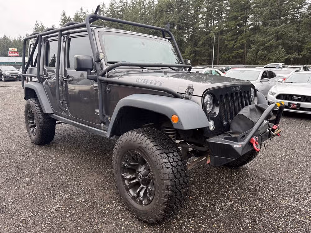 2018 Jeep Wrangler JK Unlimited Willys Wheeler Image 2