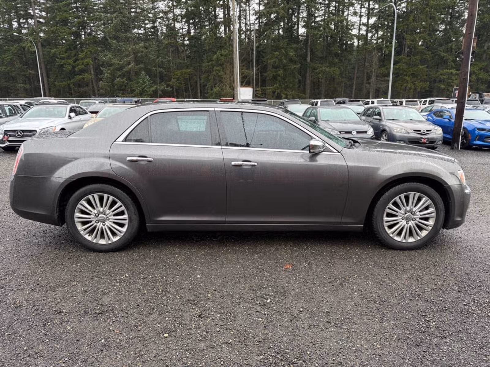 2014 Chrysler 300 C Upper Image 1