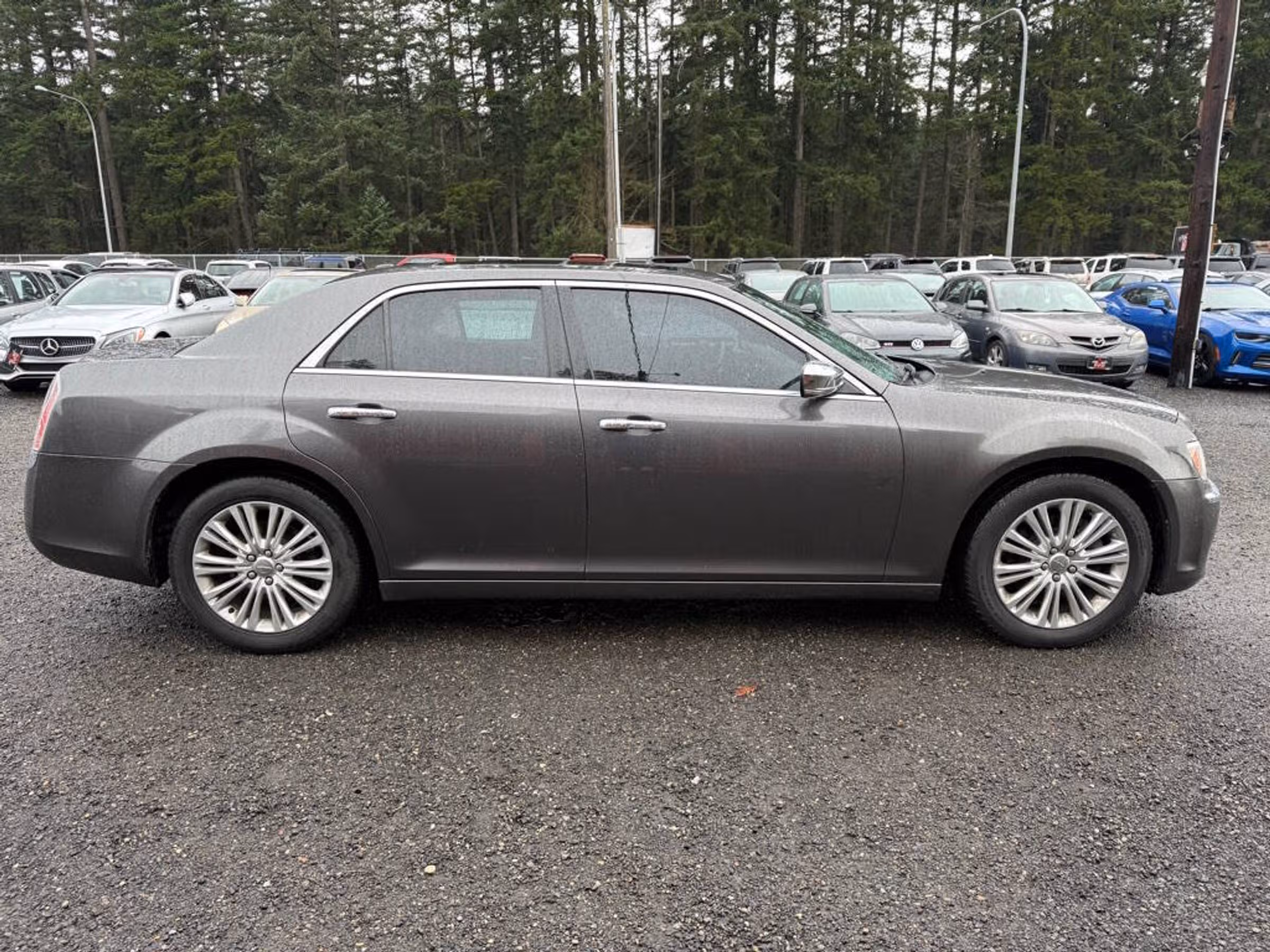 2014 Chrysler 300 C Image 1