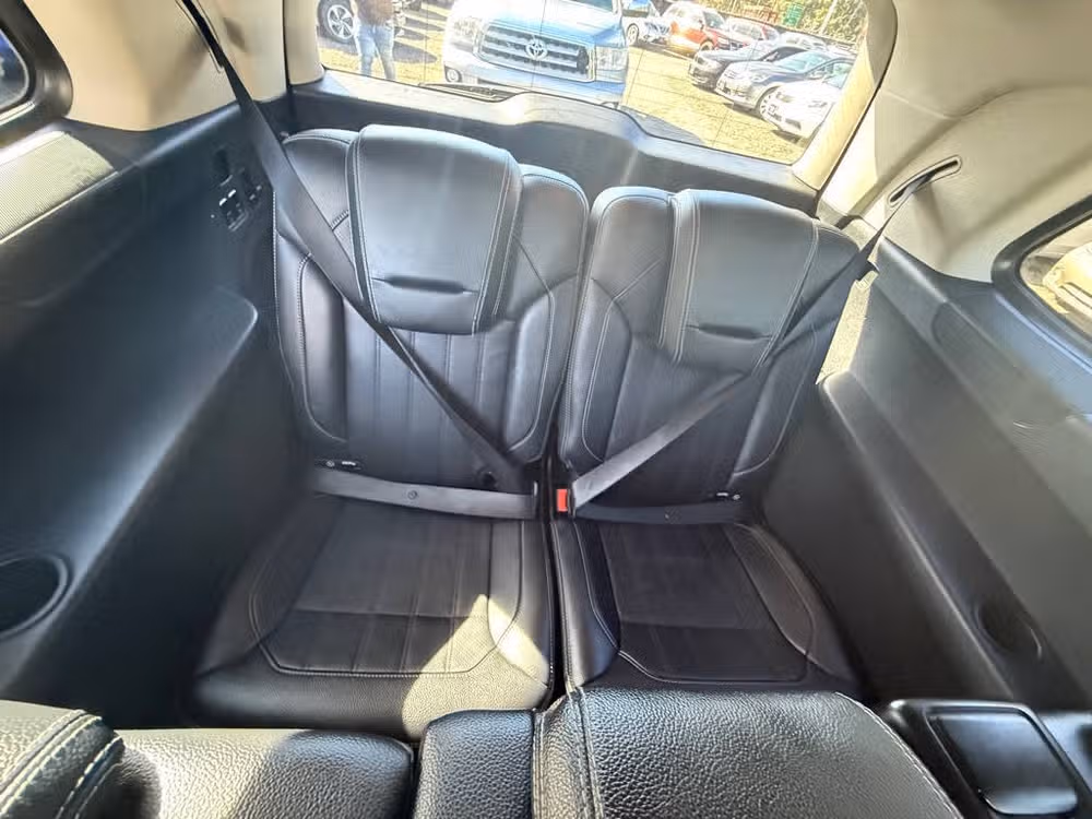 2013 Mercedes-Benz GL-Class GL 450 4MATIC Image 16