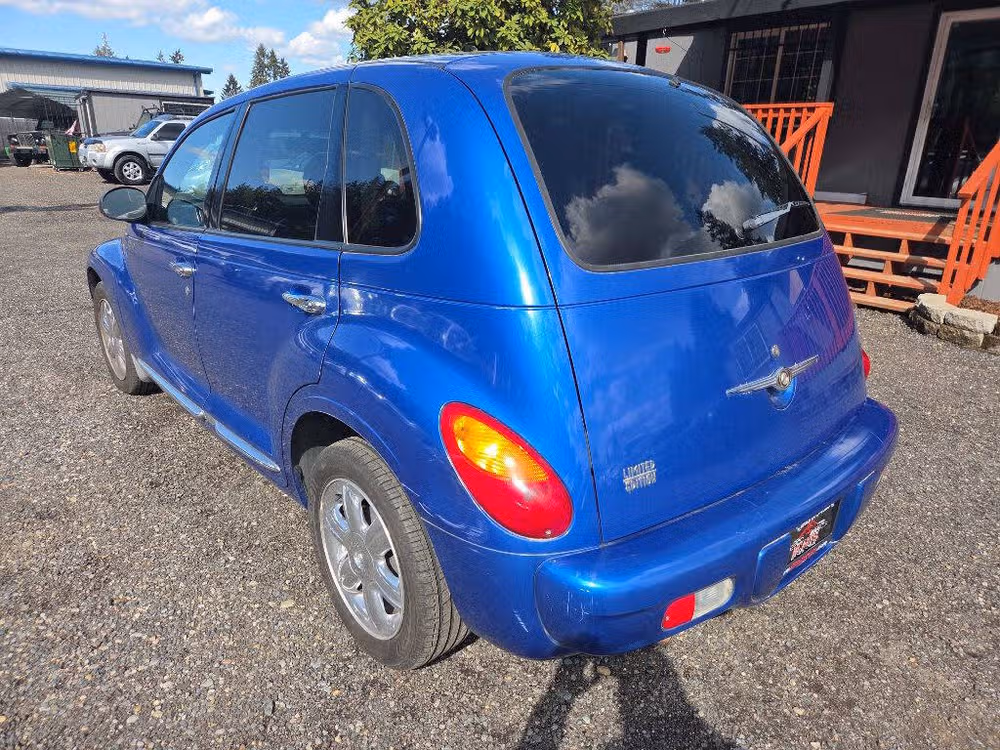 2005 Chrysler PT Cruiser Limited Image 6