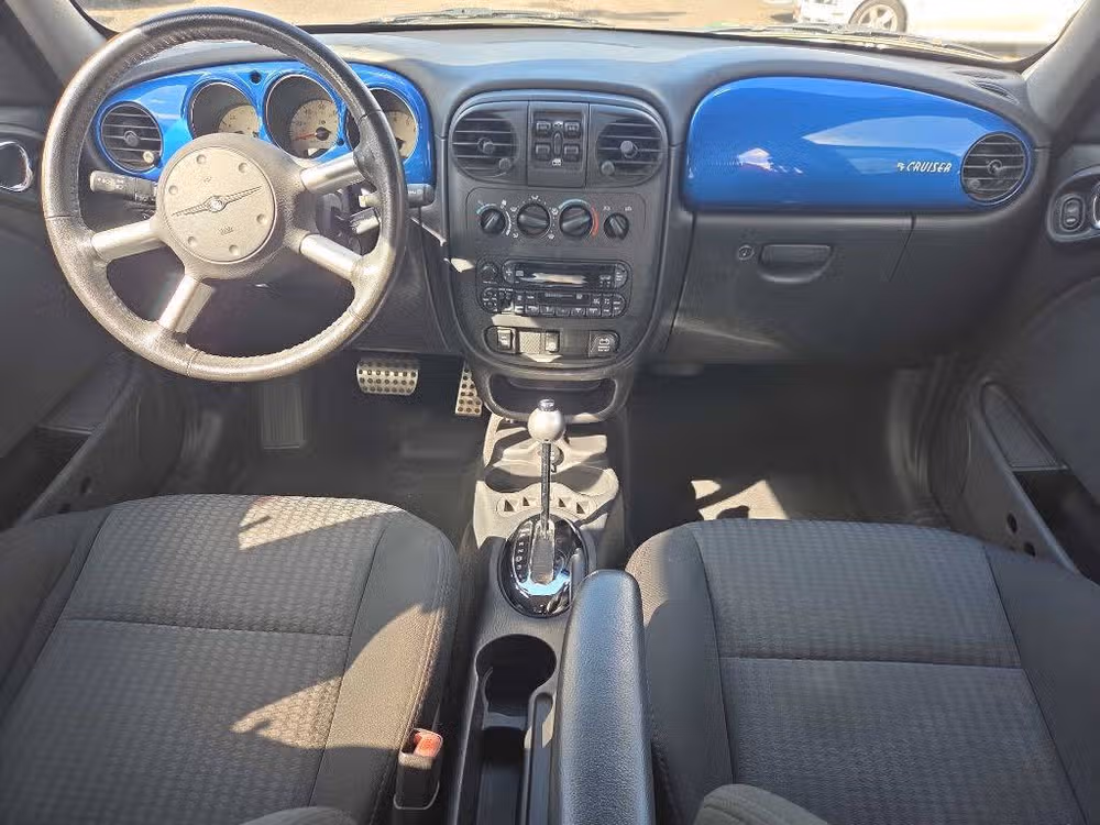 2005 Chrysler PT Cruiser Limited Image 11