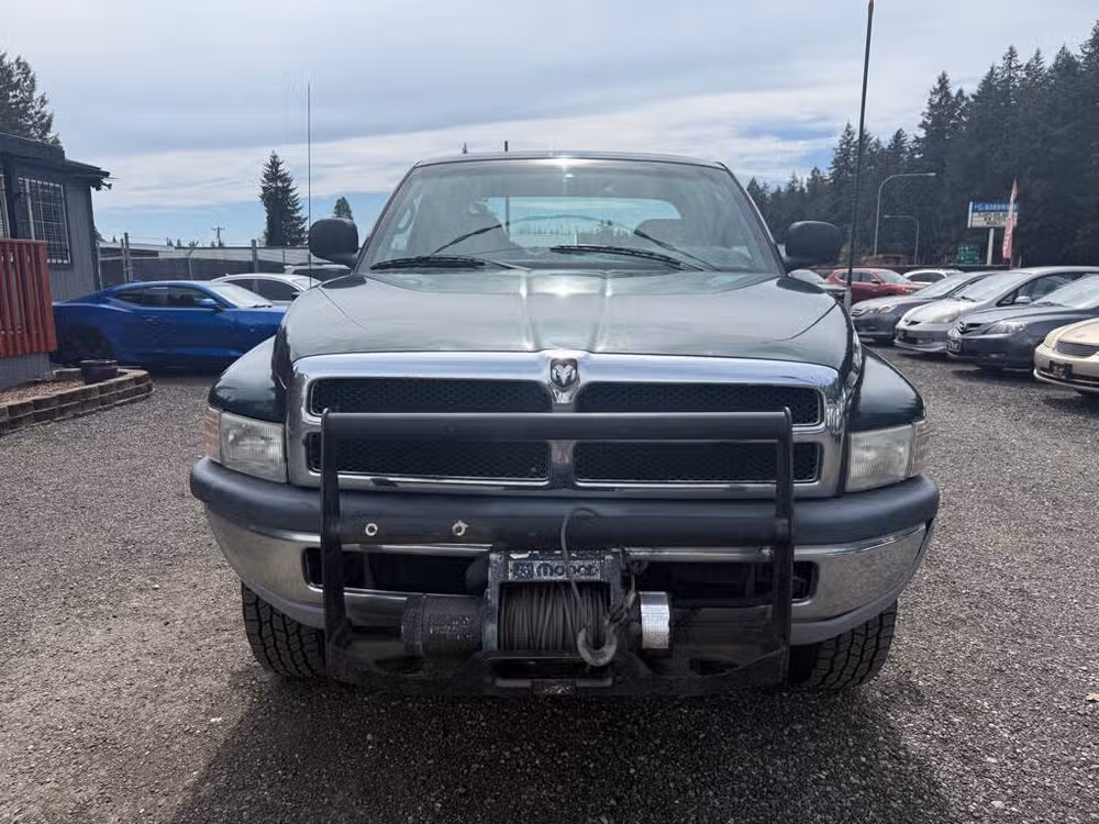 2001 Dodge Ram 2500 SLT Quad Cab Image 3