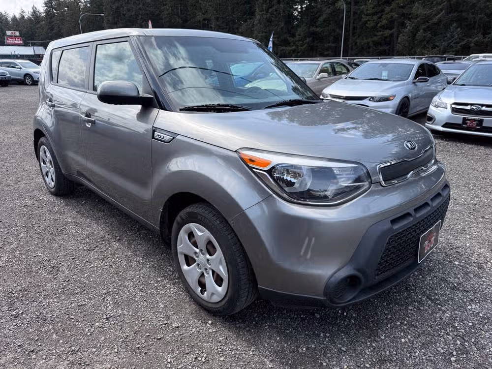 2015 Kia Soul Base Crossover Image 2